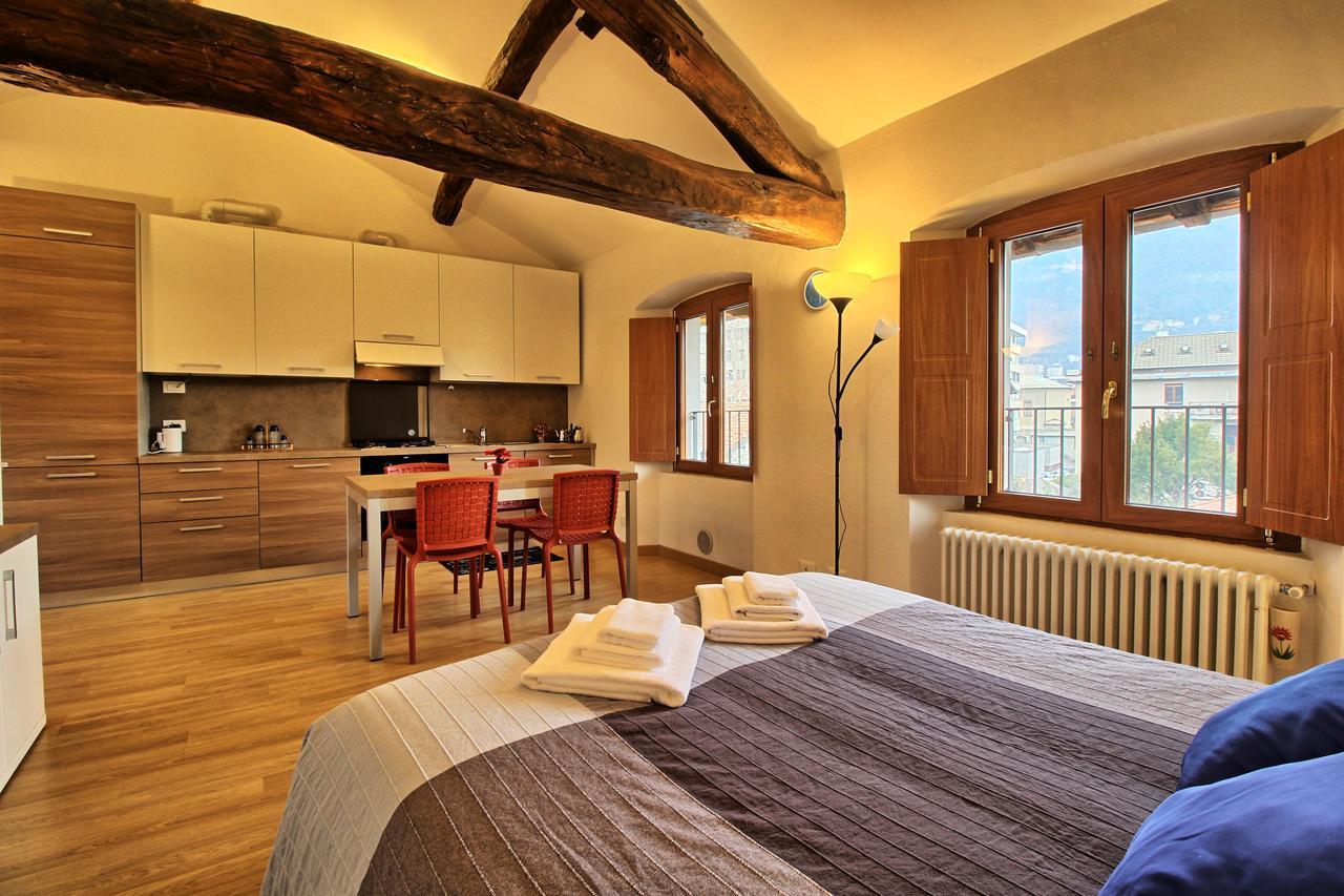 Apartment Porta Torre Como Eksteriør billede