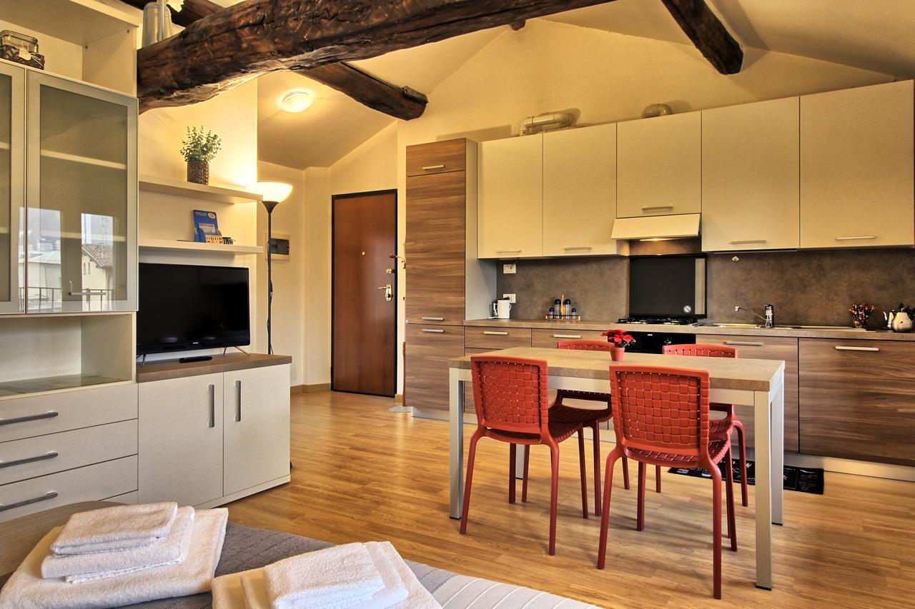 Apartment Porta Torre Como Eksteriør billede