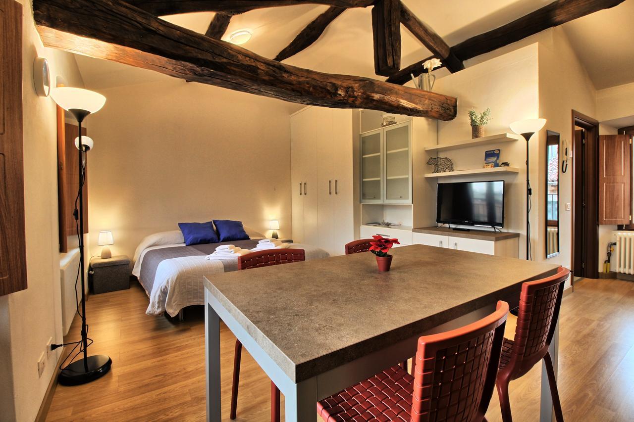 Apartment Porta Torre Como Eksteriør billede